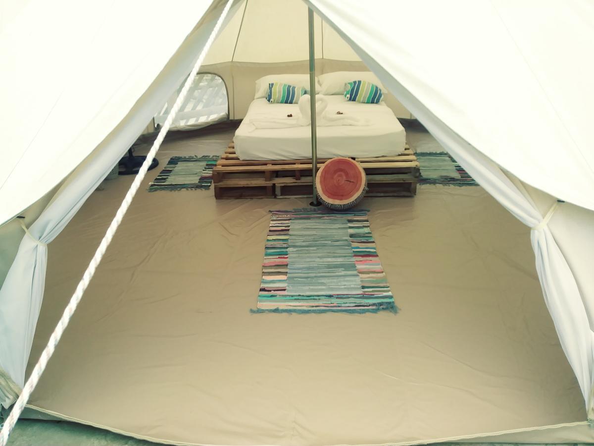 Glamping Due Amici Hotel Palomino Buitenkant foto